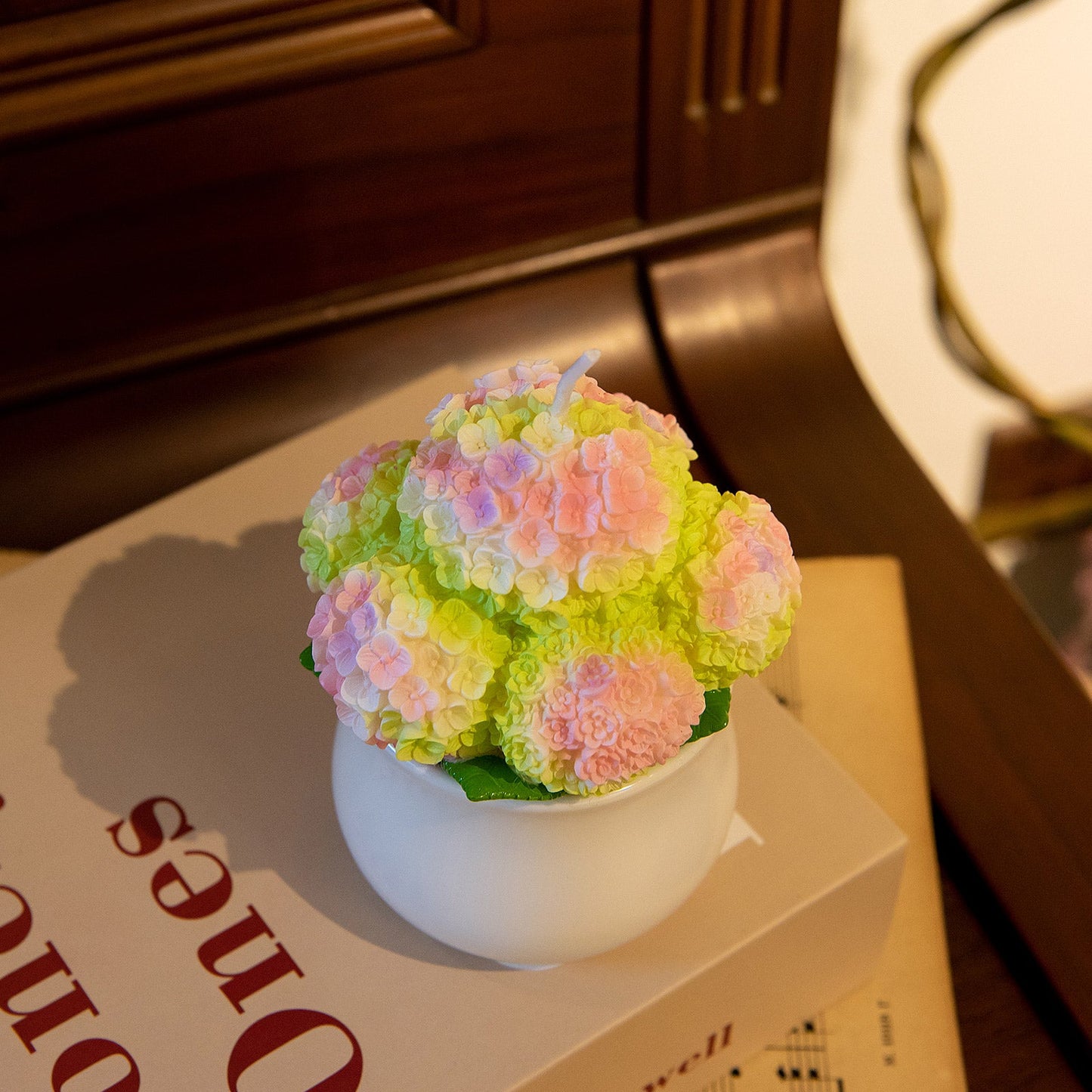 Hydrangea Candle Green